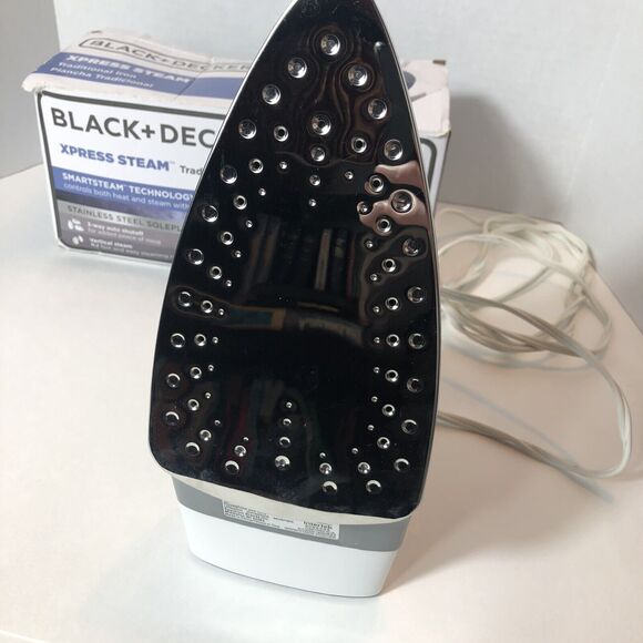 Black+Decker Black &‎ Decker Traditional Iron Corded Xpress Steam Smart IRO8X B4 - Picture 5 of 12